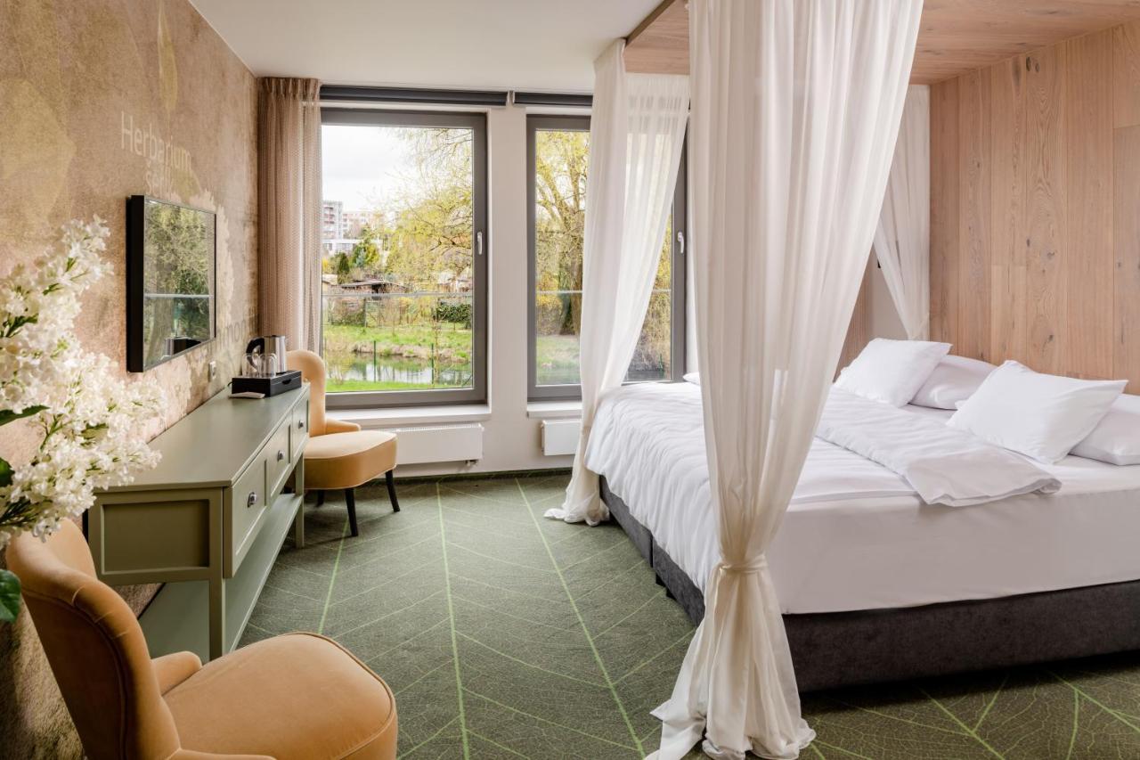 Herbarium Boutique Hotel 奥洛穆茨 外观 照片